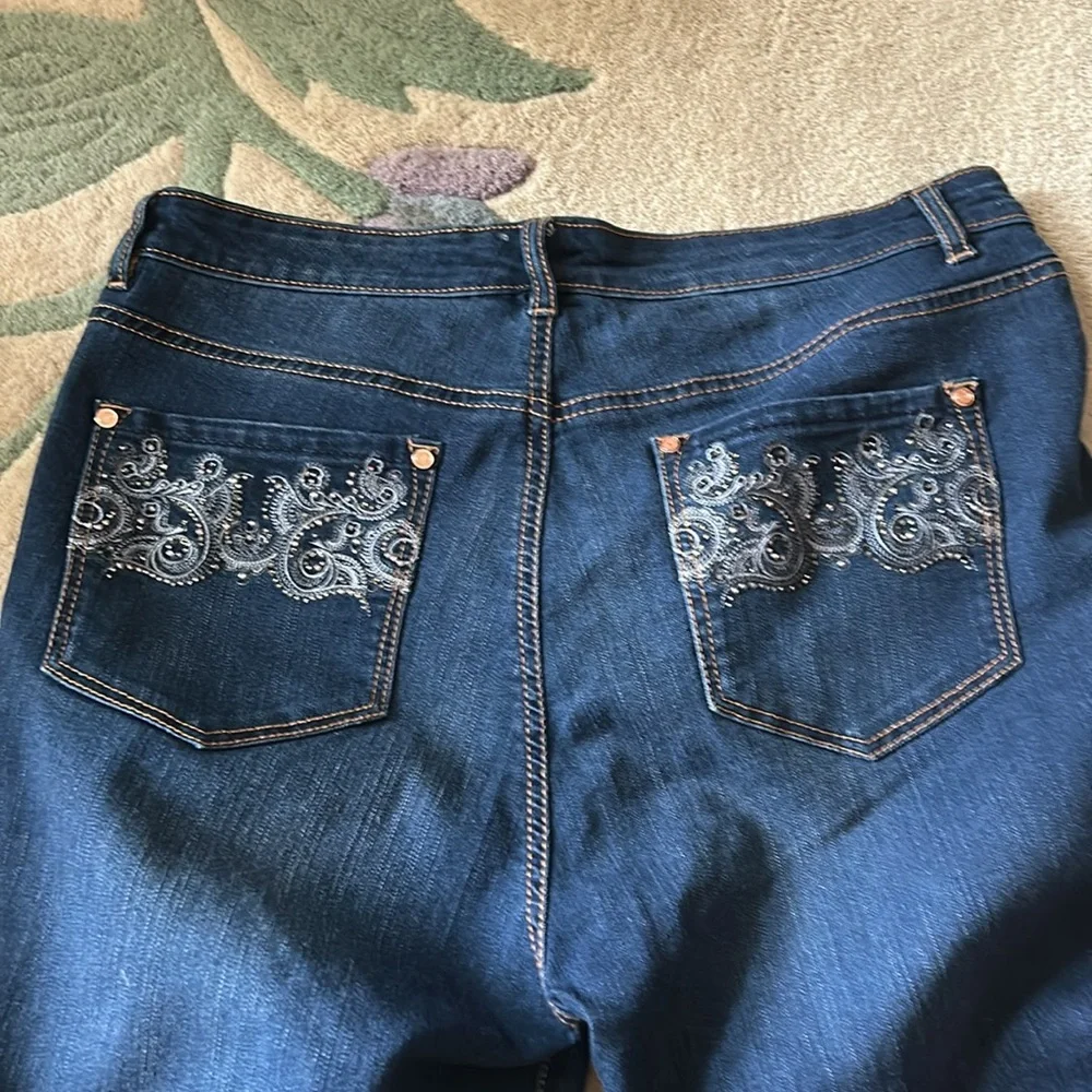 Two Pair Jeans. CODE BLEU and BANDOLINO - Picture 5 of 11